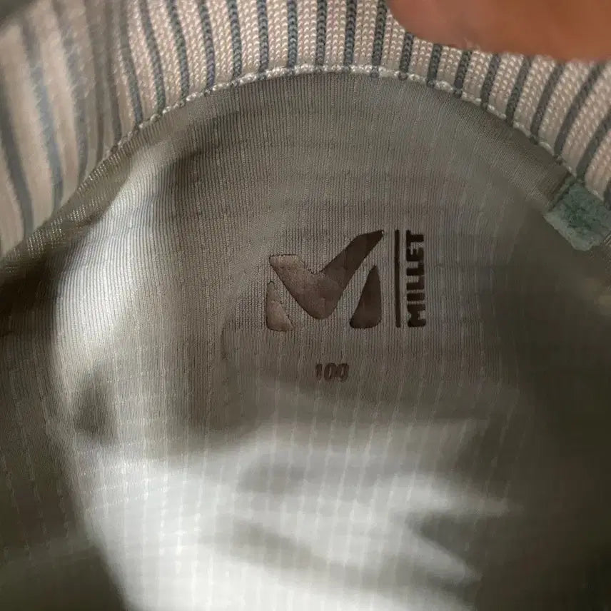 [BUNJANG] Millet Functional Half-Zip T-shirt / L 밀레 반집업 기능성 반팔티 B.7711