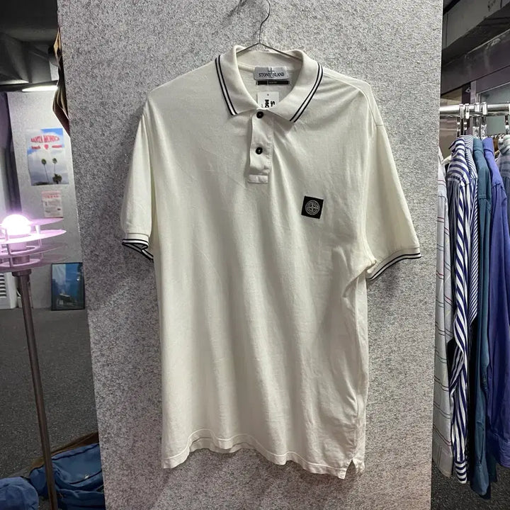 [BUNJANG] Stone Island Slim Fit Polo Shirt / 스톤 아일랜드 와펜로고 슬림핏 카라티 B4646