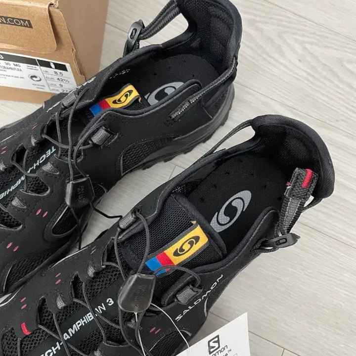 [BUNJANG] Salomon Techamphibian 3 Black Sneakers / 살로몬 테크암피비안3 블랙 운동화