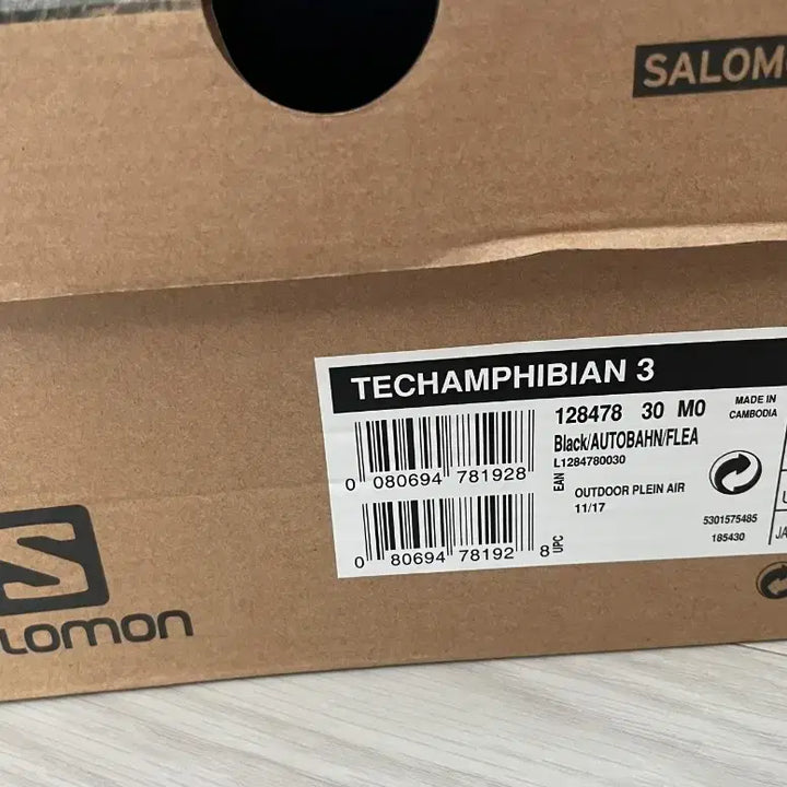 [BUNJANG] Salomon Techamphibian 3 Black Sneakers / 살로몬 테크암피비안3 블랙 운동화