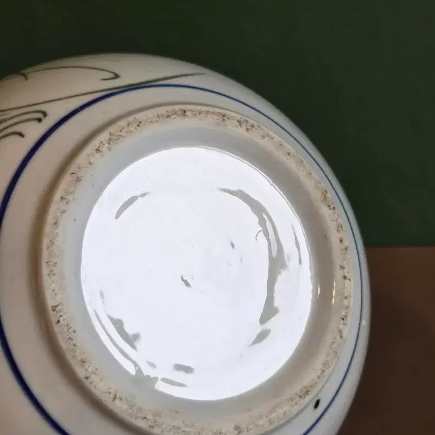 [BUNJANG] Celadon Porcelain Peony Jar / 목단 항아리