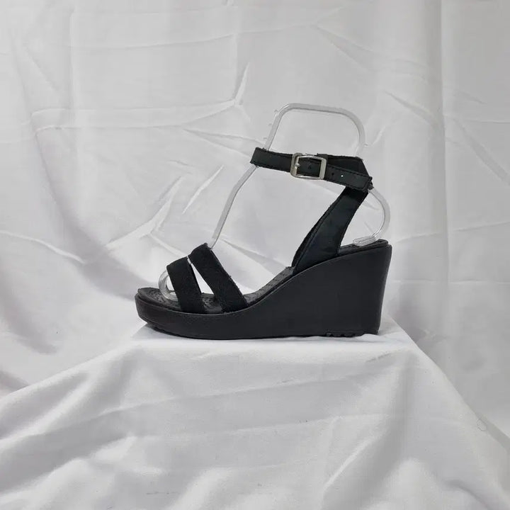 [SOLD OUT] 빈티지하서 w7 240 크록스 레이 웨지 구두 힐 샌들