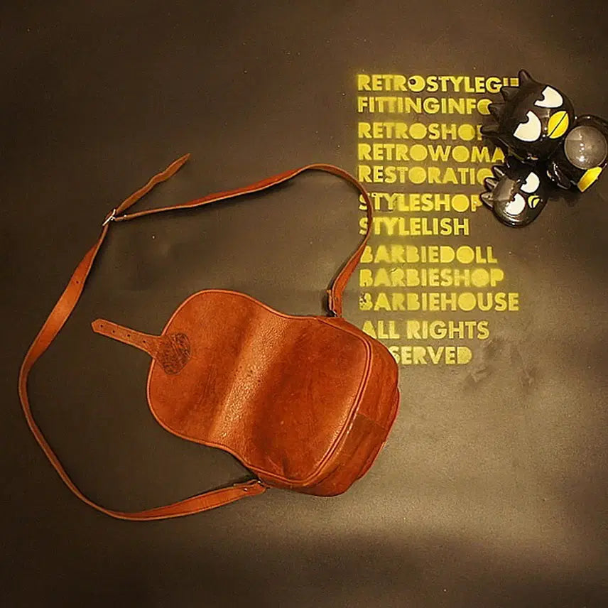 [BUNJANG] Vintage Leather Crossbody Bag / 466 크로스백 크로스가방 레더백 빈티지 가죽가방 레더가방 미니백