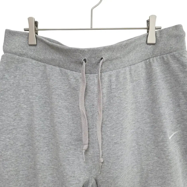 [BUNJANG] Nike Gray Training Shorts for Men / 나이키 NIKE 반바지 트레이닝반바지 여름바지 그레이 남성 M