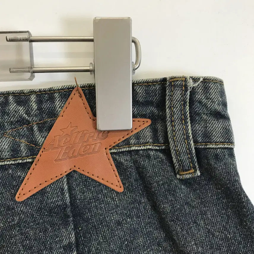 [BUNJANG] AELFRIC EDEN Star Denim [34] / 알프릭 에덴 AELFRIC EDEN 스타 데님 [34]
