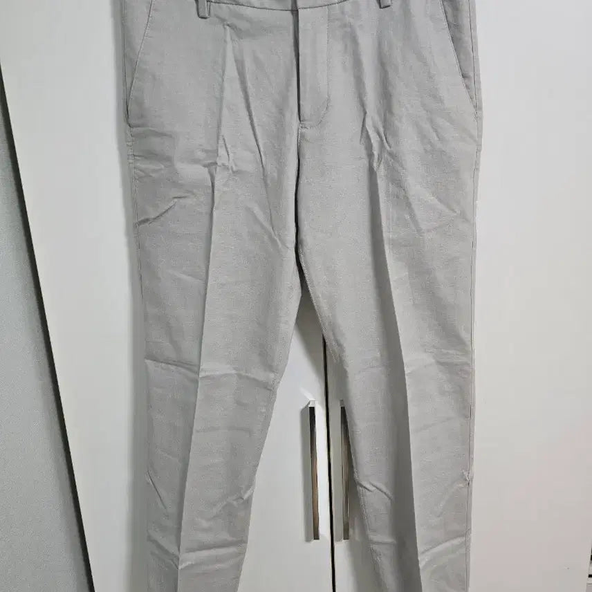 [BUNJANG] Giordano Tapered Fit Slacks Light Gray / 지오다노 테이퍼드핏 슬랙스 라이트그레이 30 새상품