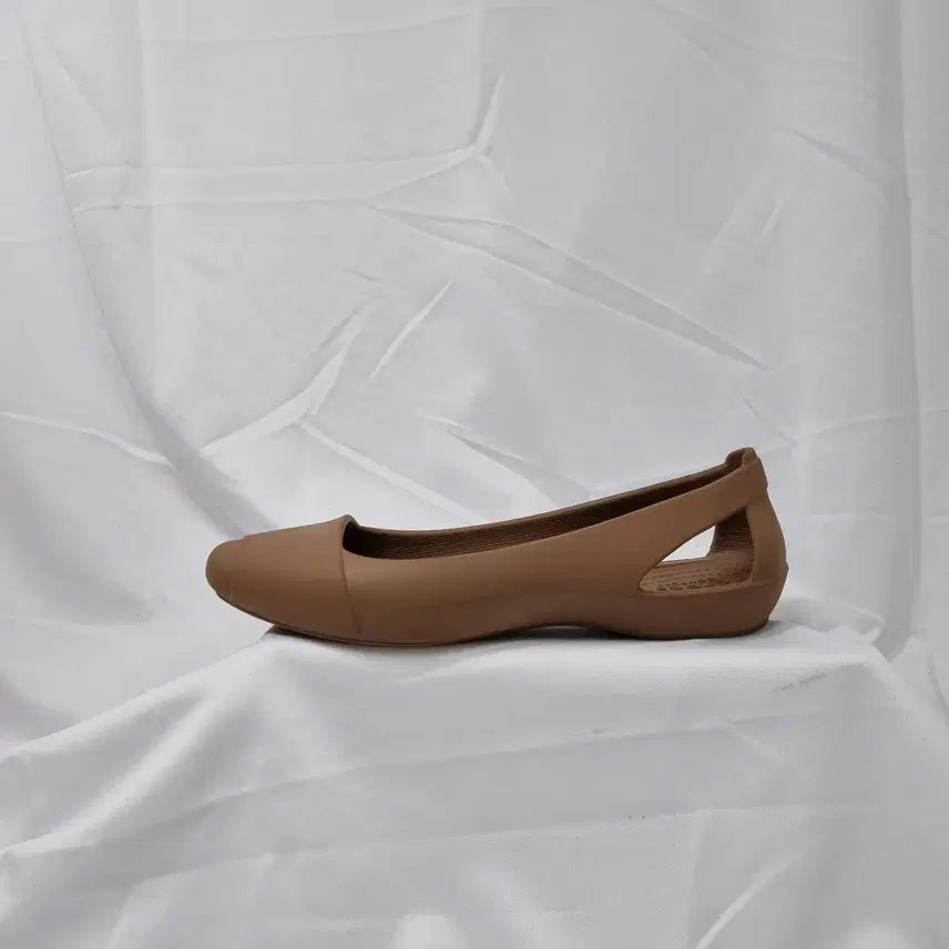 [BUNJANG] Crocs Sienna Flat Shoes Sandals Slippers / 빈티지하서 w5 220 크록스 시에나 플랫 슈즈 샌들 슬리퍼