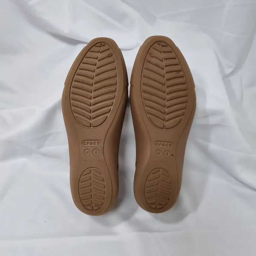 [BUNJANG] Crocs Sienna Flat Shoes Sandals Slippers / 빈티지하서 w5 220 크록스 시에나 플랫 슈즈 샌들 슬리퍼