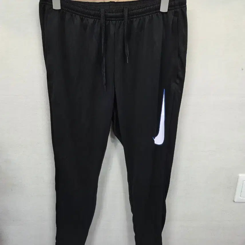 [BUNJANG] Nike Dri-FIT Big Swoosh Academy Soccer Pants XL / 나이키 드라이핏 빅스우시 아카데미 축구팬츠 xl