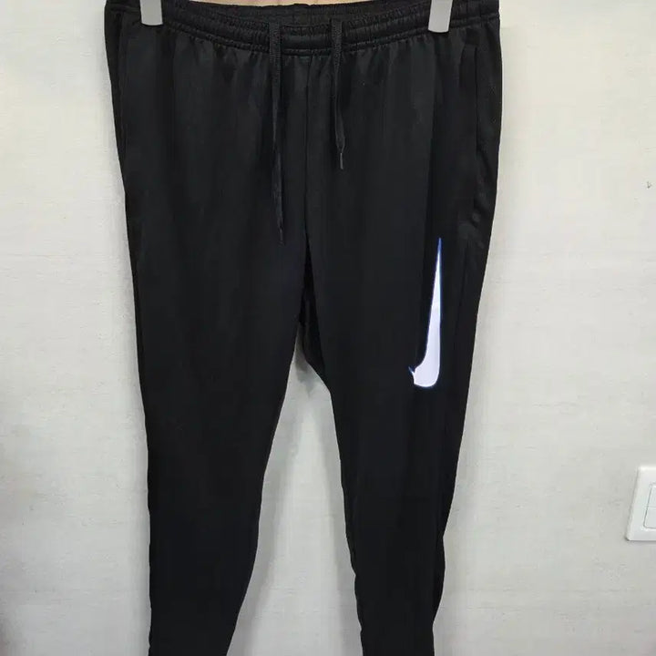 [BUNJANG] Nike Dri-FIT Big Swoosh Academy Soccer Pants XL / 나이키 드라이핏 빅스우시 아카데미 축구팬츠 xl