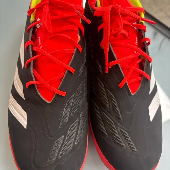 [BUNJANG] Adidas Predator TF Elite Soccer Shoes / 아디다스 프레데터 tf 엘리트 2번 사용 박스 다 있음