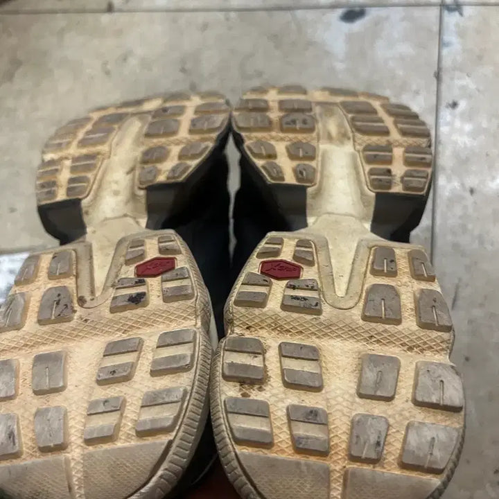 [BUNJANG] K2 Flyhike Cube 2.0 Gore-Tex Trekking Shoes Navy 245cm / k2 플라이하이크 큐브2.0 코어텍스 트레킹화 네이비 245cm