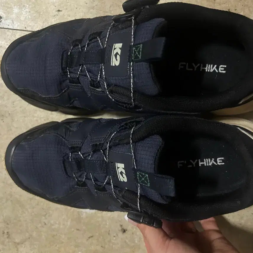 [BUNJANG] K2 Flyhike Cube 2.0 Gore-Tex Trekking Shoes Navy 245cm / k2 플라이하이크 큐브2.0 코어텍스 트레킹화 네이비 245cm