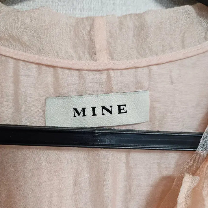 [SOLD OUT] MINE 핑크 시스루 블라우스 82-94-160
