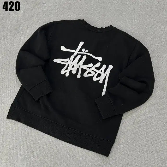 [BUNJANG] Stussy Black Crewneck Sweatshirt / 스투시 블랙 맨투맨 티셔츠