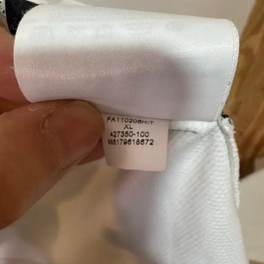 [BUNJANG] Jordan White Black Stripe Tank Top XL / 조던 화이트 블랙 스트라이프 민소매 XL