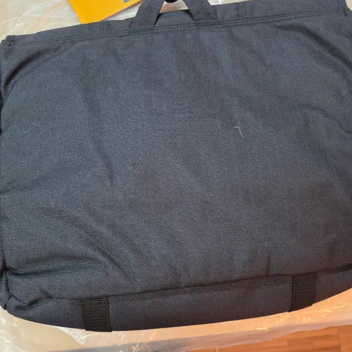 [BUNJANG] Carhartt 17-Inch Messenger Bag / 새상품)칼하트 크로스백 메신저백.17인치노트북가능 가방