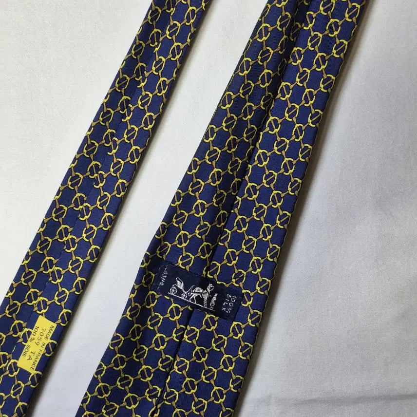[BUNJANG] Hermès Blue Gold Chain Pattern Silk Tie / 에르메스 블루 골드 체인패턴 실크 넥타이