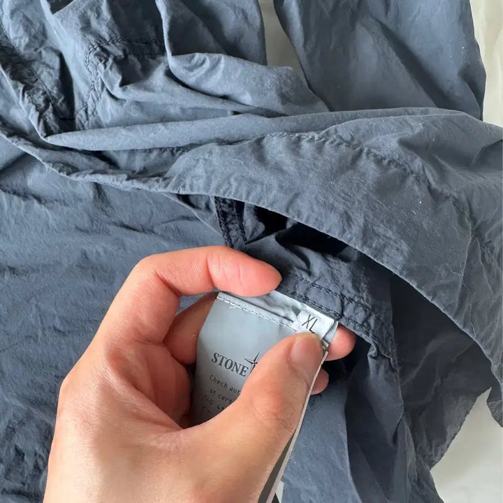 [BUNJANG] Stone Island Ghost Overshirt with Soft Feel and Pockets - Black / xl)25ss 스톤아일랜드 고스트 오버셔츠 소프트 필 앤 포켓 블랙