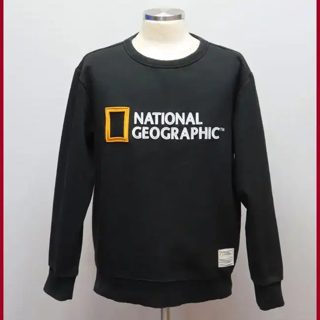 [BUNJANG] National Geographic Black Crewneck Sweatshirt / 내셔널지오그래픽/검정색 맨투맨티/100사이즈/따봉구제(G-14)