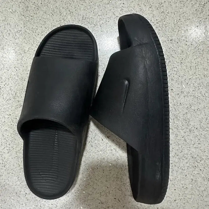 [BUNJANG] Nike Calm Slippers Black / 나이키 캄 슬리퍼 블랙
