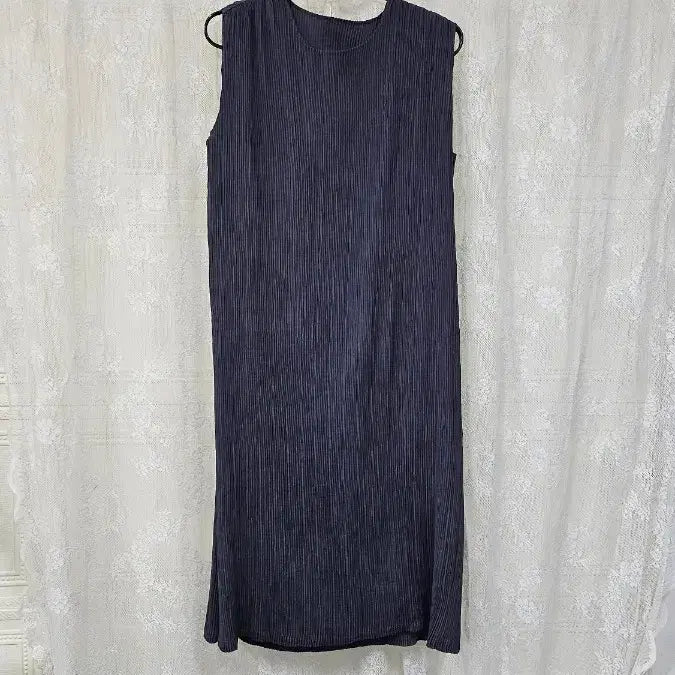 [BUNJANG] Lie Sang Bong Pleated Sleeveless Long Dress / 이상봉 플리츠 민소매 롱 원피스