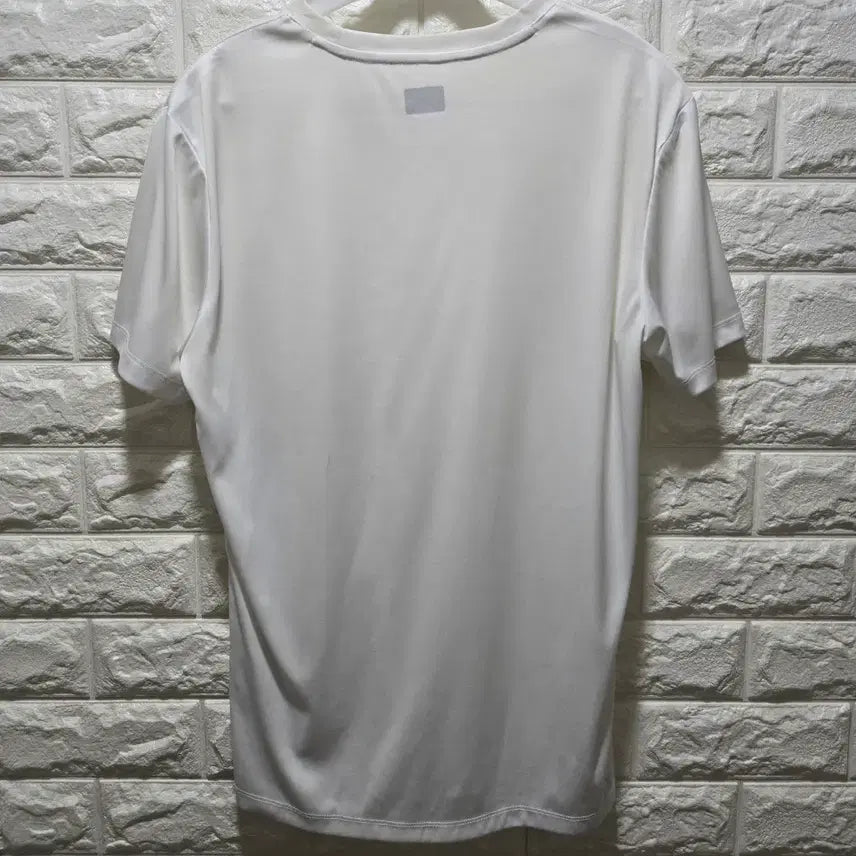 [BUNJANG] Merrell Cooling Functional Short Sleeve T-shirt (M) / 머렐 기능성 쿨링 반팔티 M