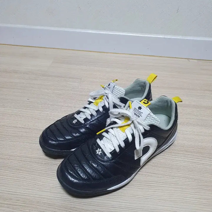 [SOLD OUT] 데스포르치 올댓부츠  캄피나스 풋살화 275
