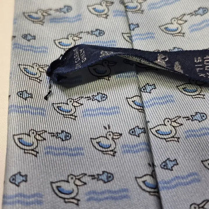 [BUNJANG] Hermes Light Blue Bird Fish Pattern Silk Tie / 에르메스 라이트블루 버드 피쉬패턴 실크 넥타이
