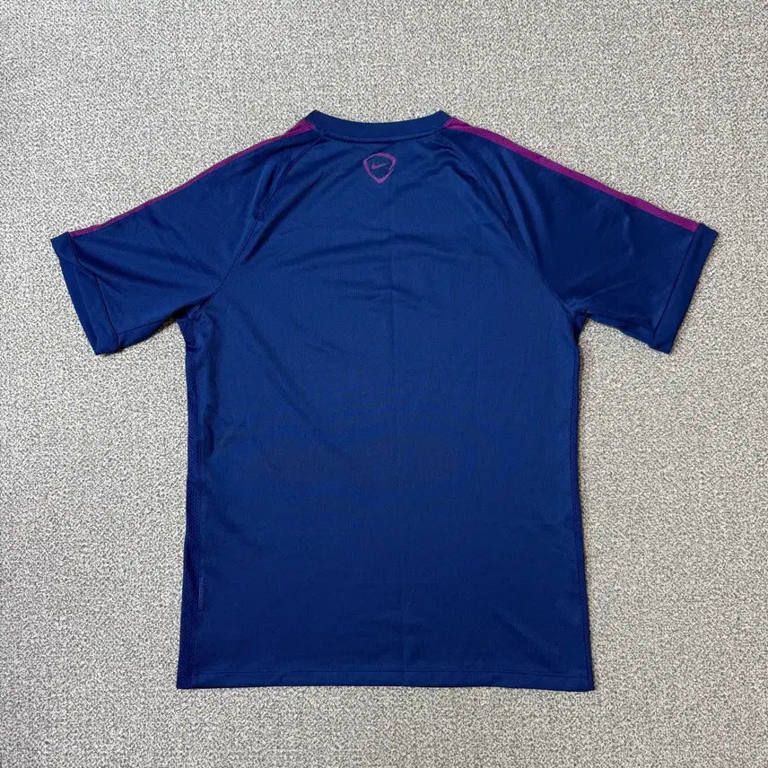 [SOLD OUT] 나이키 드라이핏 싸커 반팔 XL