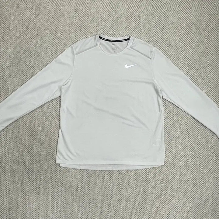 [SOLD OUT] 나이키 드라이핏 기능성 긴팔티 XL