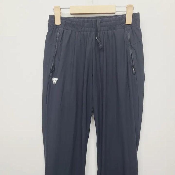 [SOLD OUT] [M] 다이나핏 남성 기능성 트레이닝 팬츠 80 (신축성 좋음)