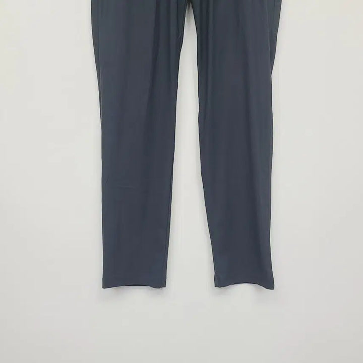 [SOLD OUT] [M] 다이나핏 남성 기능성 트레이닝 팬츠 80 (신축성 좋음)