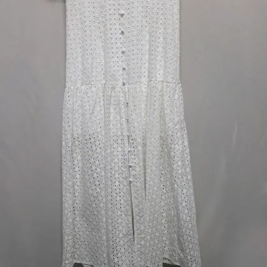 [BUNJANG] White Punching Lace Long Dress / 펀칭 레이스 롱 원피스 화이트