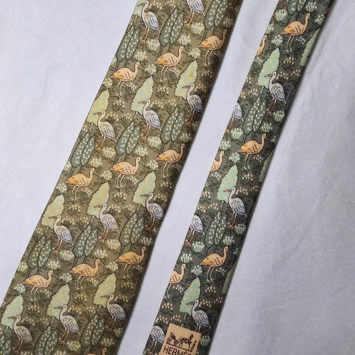 [BUNJANG] Hermès Forest Pattern Silk Tie / 에르메스 카키 버드 포레스트패턴 실크 넥타이