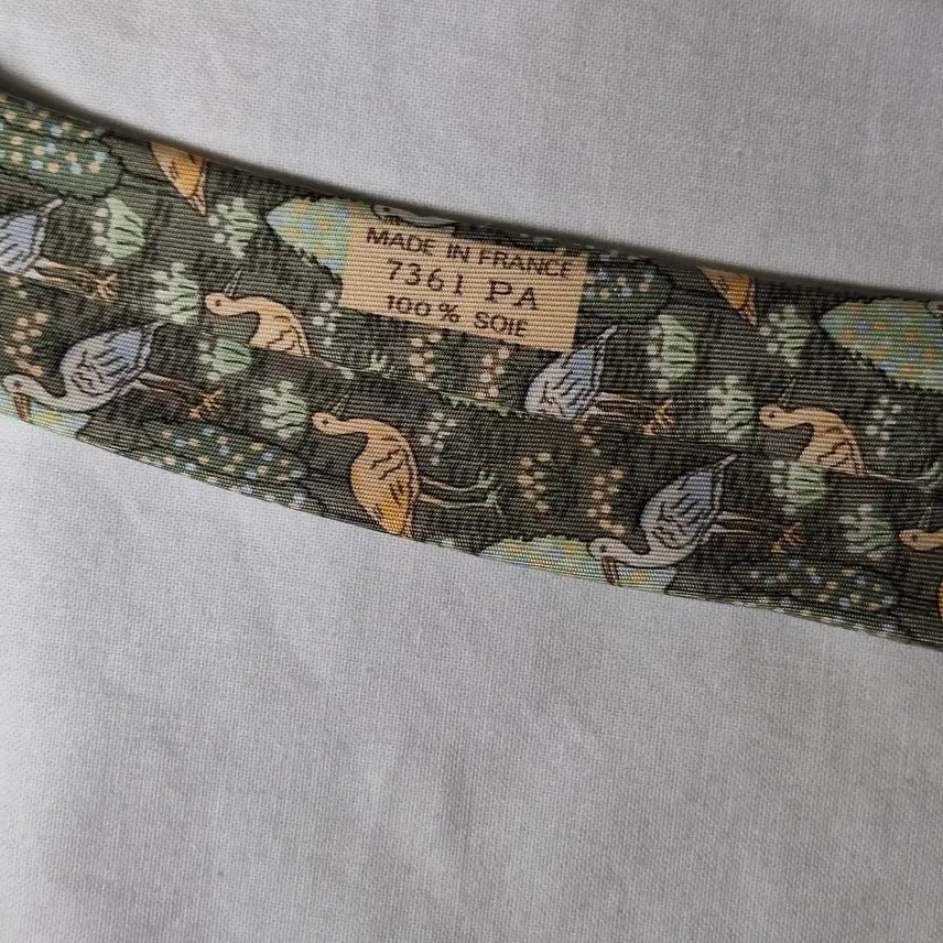 [BUNJANG] Hermès Forest Pattern Silk Tie / 에르메스 카키 버드 포레스트패턴 실크 넥타이