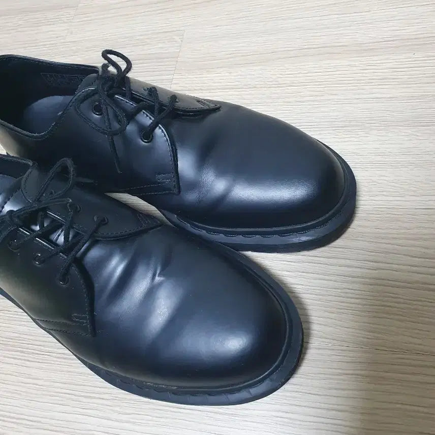 [SOLD OUT] 닥터마틴 1461 모노 로퍼 260