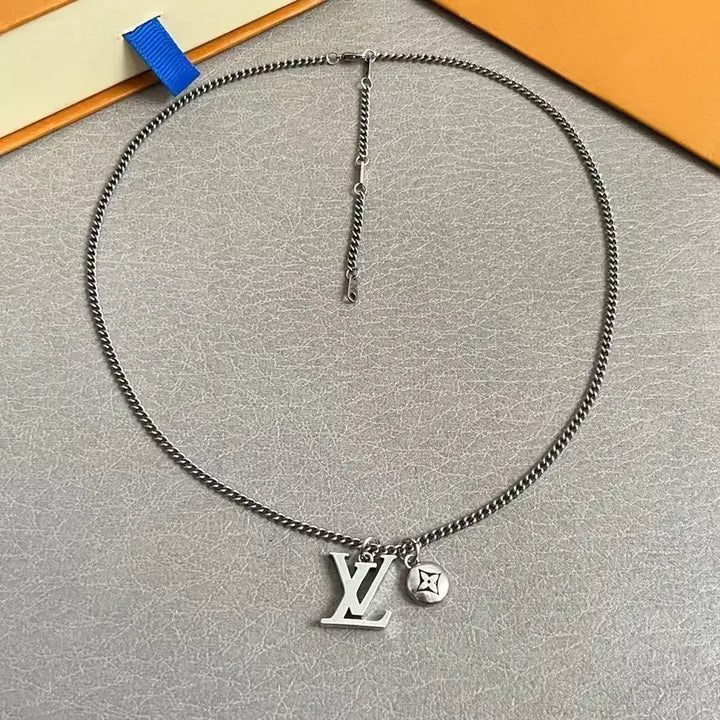 [BUNJANG] Louis Vuitton Necklace / 루이비통 패션 목걸이