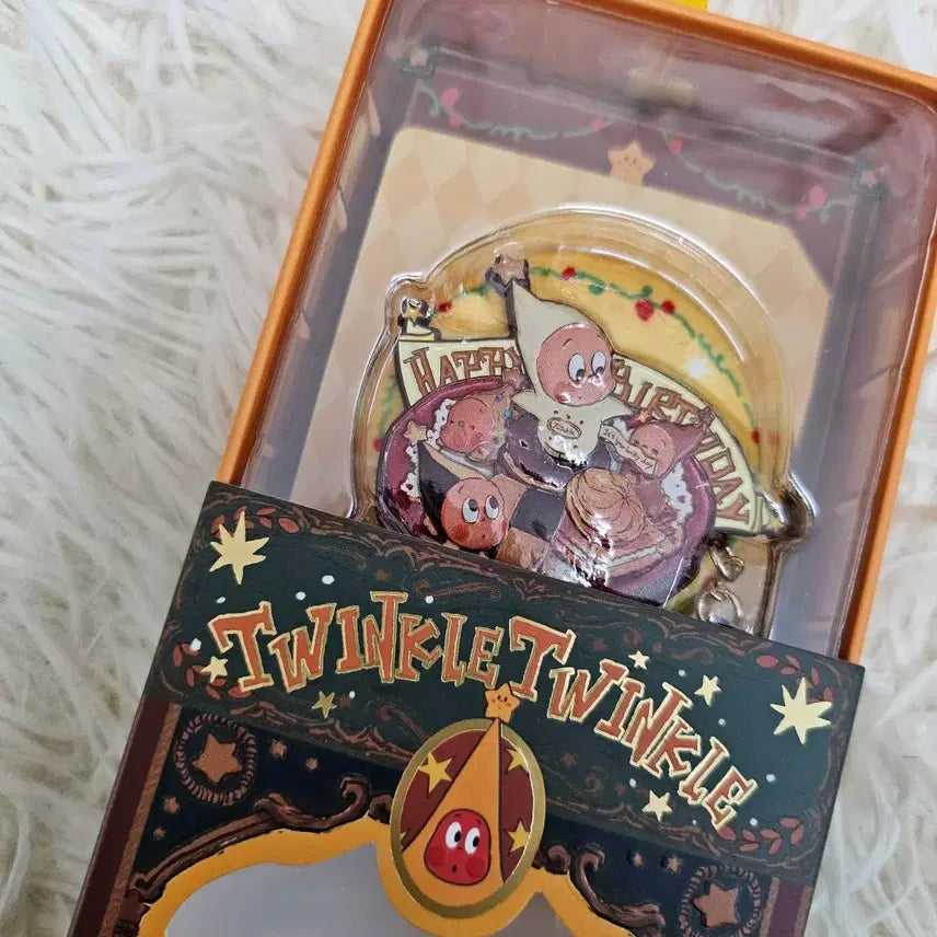 [SOLD OUT] 팝마트 작은별 생일뱃지