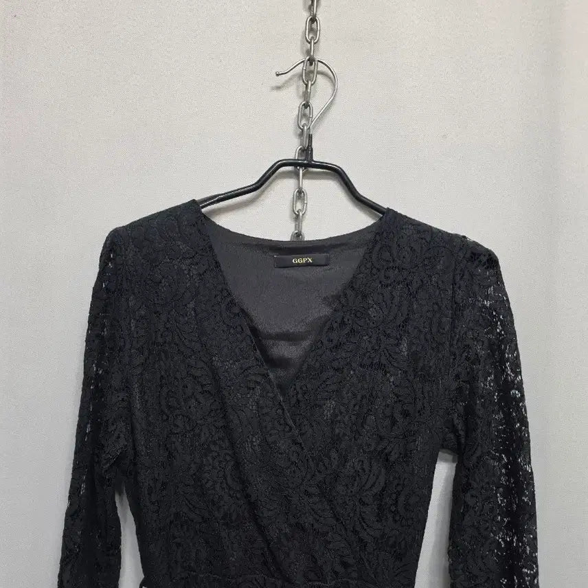 [SOLD OUT] GGPX 레이스 랩 롱 원피스