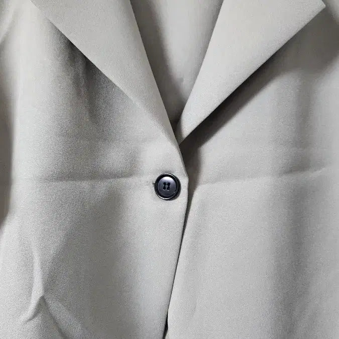 [BUNJANG] Short Sleeved Blazer Jacket - Khaki / 숏 자켓 반팔 블레이저 카키