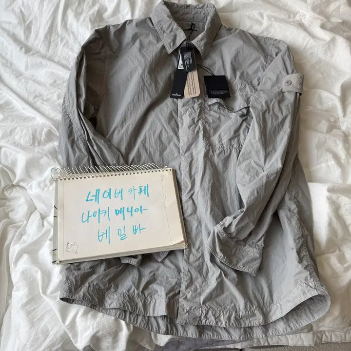 [SOLD OUT] m) 25ss 스톤아일랜드 고스트 오버셔츠 소프트필 앤 더스트그레이