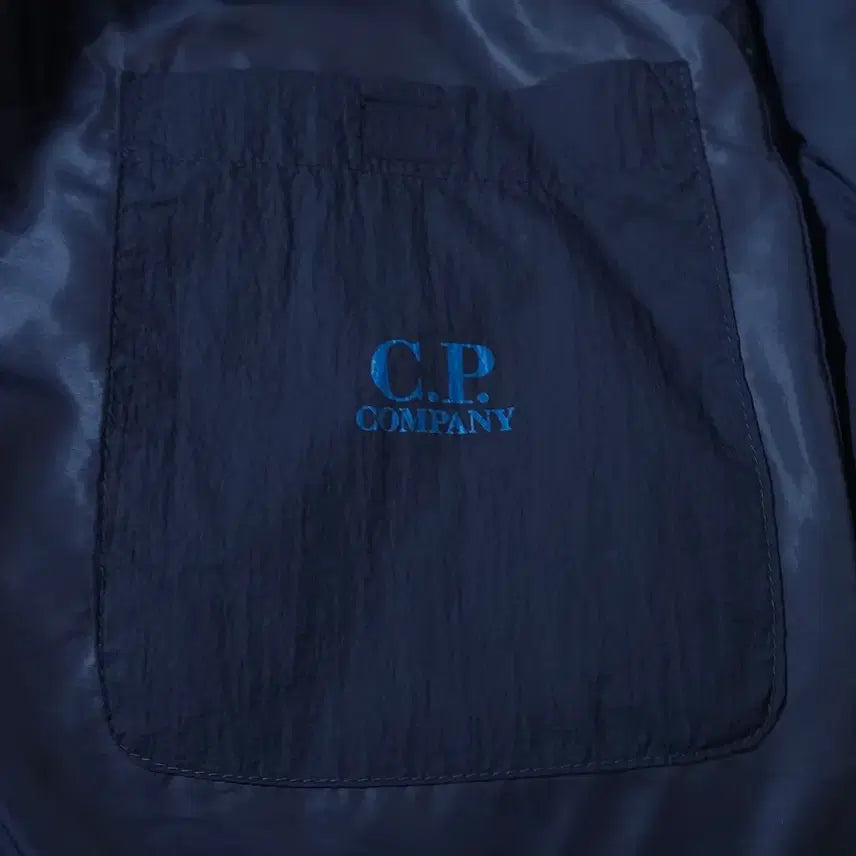 [SOLD OUT] CP 씨피컴퍼니 고글 후드 패딩 조끼 네이비