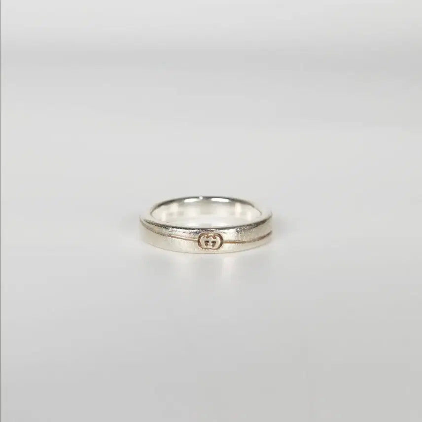 [SOLD OUT] 구찌 다이애그널 인터로킹 G 씬 반지(13호)