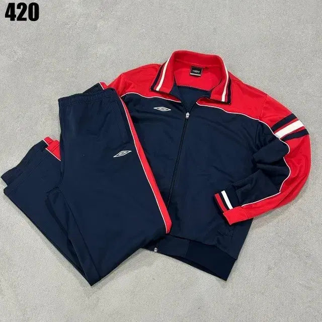 [BUNJANG] Umbro Navy/Red Track Suit Jacket / 엄브로 네이비/레드 트랙 슈트 세트(자켓)