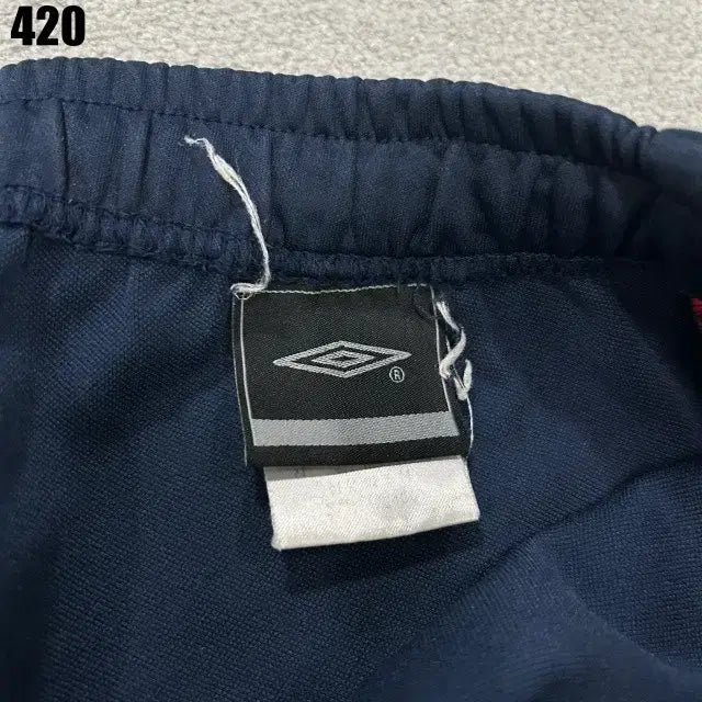 [BUNJANG] Umbro Navy/Red Track Suit Jacket / 엄브로 네이비/레드 트랙 슈트 세트(자켓)