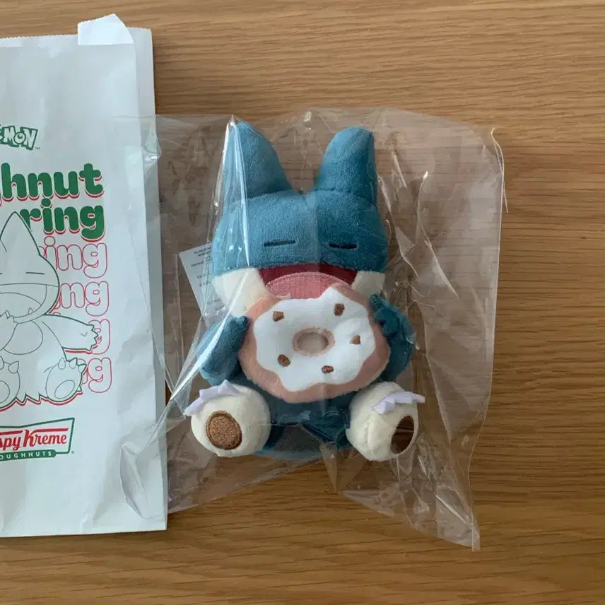 [SOLD OUT] [BUNJANG] Krispy Kreme x Pokemon Munchlax Keyring / [새상품] 크리스피도넛 콜라보 먹고자 키링