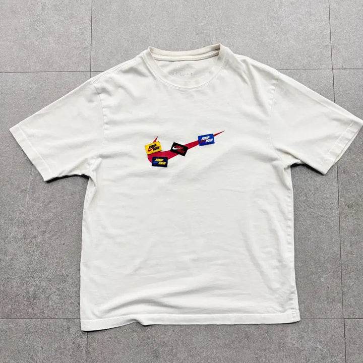 [BUNJANG] Nike Jumpman Patch Logo T-shirt (Ivory, M) / 나이키 점프맨 패치 로고 반팔 티셔츠 아이보리 (M)