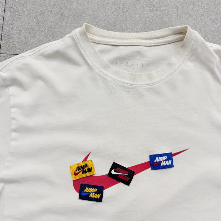 [BUNJANG] Nike Jumpman Patch Logo T-shirt (Ivory, M) / 나이키 점프맨 패치 로고 반팔 티셔츠 아이보리 (M)
