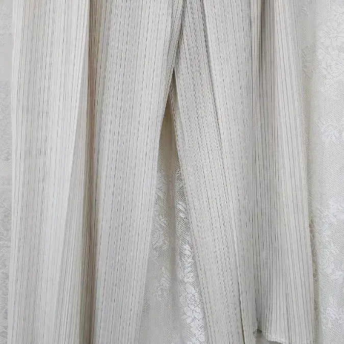 [SOLD OUT] 플리츠 아이보리 세미 랩 팬츠